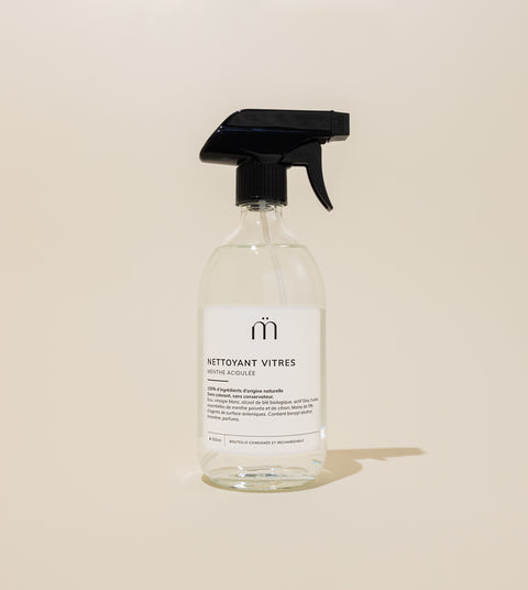 produit nettoyant pour les vitres parfum menthe flacons en verre 500ml ou 1L consignes et rechargeables